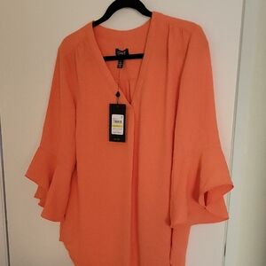 NWT Jones New York WOMEBCoral Flared Sleeve Blouse - Size M